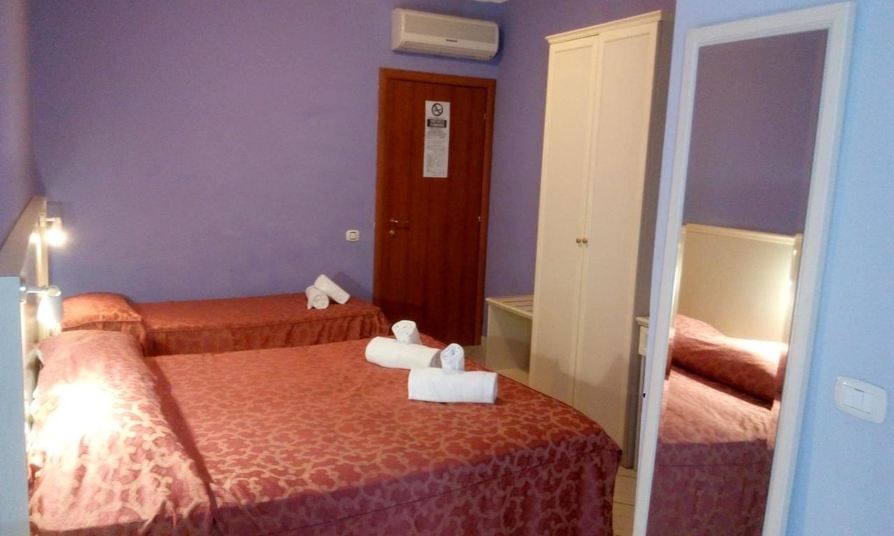 Hotel Lago Maggiore Castelletto sopra Ticino Eksteriør bilde